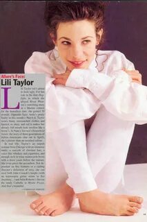 Lili Taylor's Feet wikiFeet