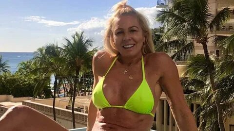 Bikini milf mom 55