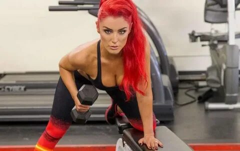 Así se preparó la diva Eva Marie para ser la portada de famo