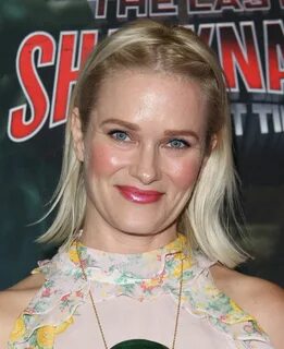 Nicholle Tom - "The Last Sharknado: It’s About Time" Premier