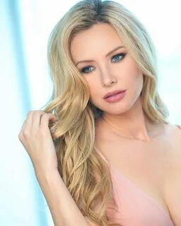 Tiffany Toth (@tiffanytothxoxo) on Instagram: "Thinking of t