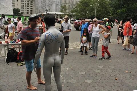 BODY PAINTING IN MANHATTAN 2013 / Body Art by Andy Golub -. 