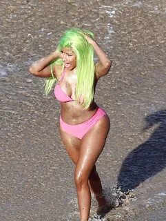 Nicki Minaj Bikini - 8 Pics xHamster