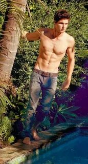 Robbie Amell- my new obsession! Robbie amell