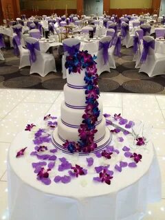 purple perfect Purple wedding cakes, Cool wedding cakes, Wed