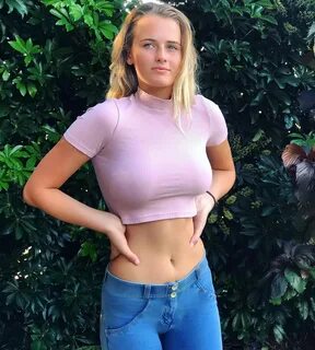 Teen dancing purple shirt boobs