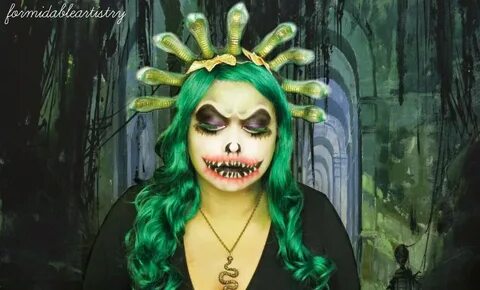 FormidableArtistry: Medusa Halloween Makeup