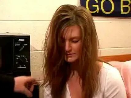 Girl strips while hypnotized - diymoneystuff.com