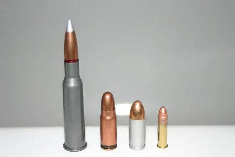 Ammo Comparison Left to right: 7.62x54R, 7.62x25, 9mm (lug. 