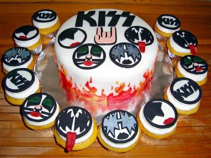 Kiss birthday cake- rocks! Rock cake, Cupcake cakes, Novelty