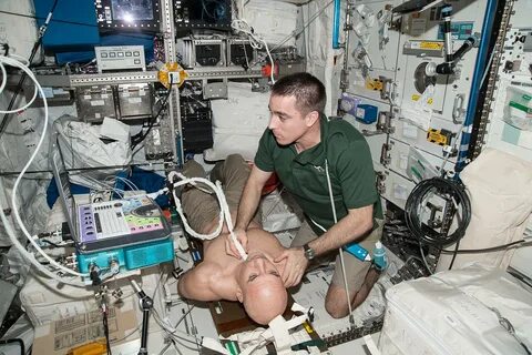How Would We Do Surgery in Space? - Universe Today