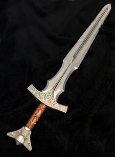 Steel Sword, Skyrim * SoloRoboto Industries