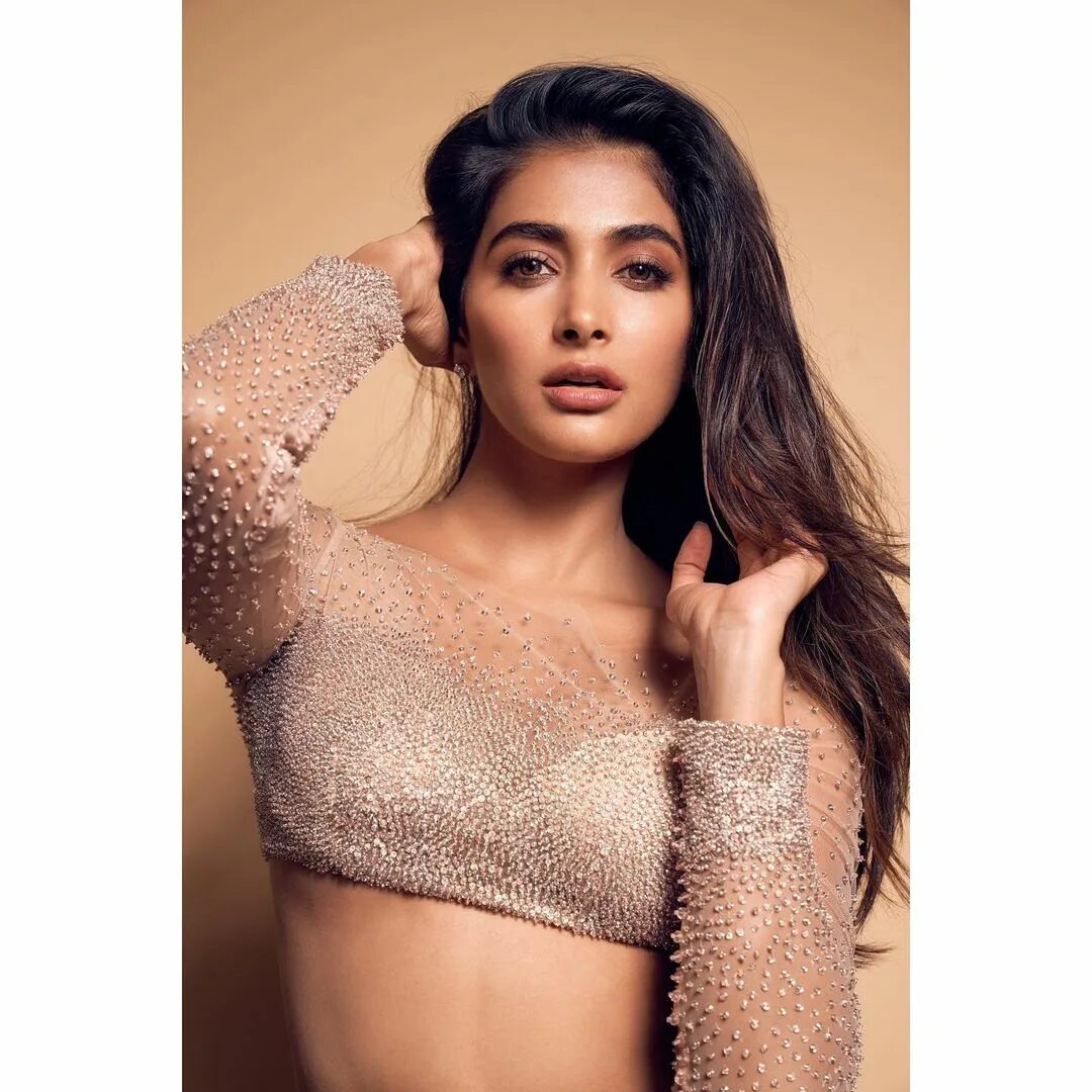 Pooja Hegde (@hegdepooja) • Фото в Instagram.