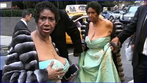 Aretha Franklin Boobs