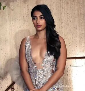 Pooja Hegde age, images(photos), height, biography, birthday