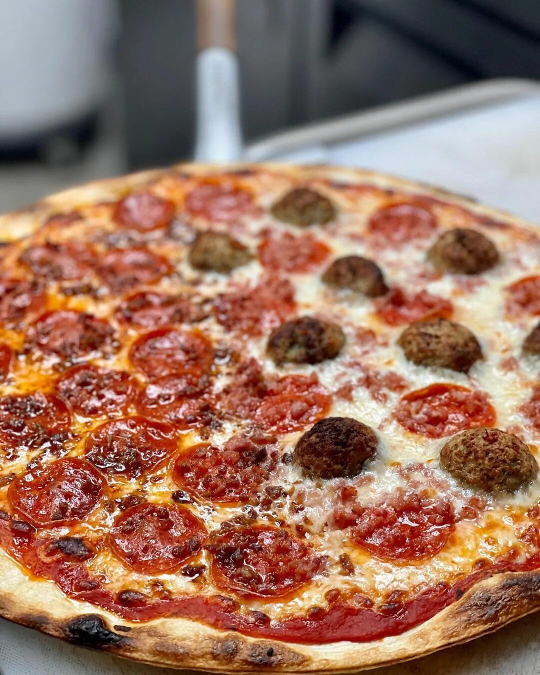 сколько калорий в пицце в одном куске пепперони фото 114