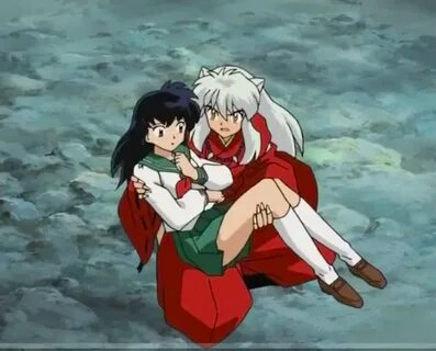 Inuyasha carrying Kagome in his arms to safety Inuyasha, Ani