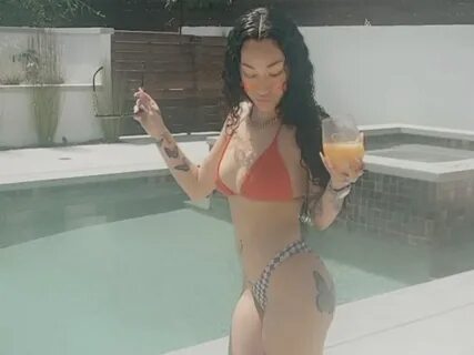 Bhad Bhabie Is On Her Swimsuit Goals On The First Day Of Sum