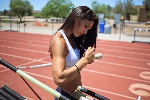 75+ Hot Photos Of Allison Stokke - Sexy Pole Jumper Proves S