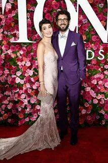 2018 Tony Awards: See All The Best Red Carpet Looks 94.5 The