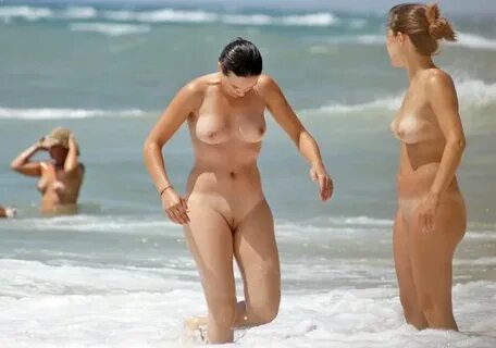 Marcia clark nude beach photo