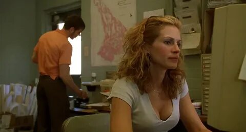 Julia Roberts Erin Brockovich (2000) in 2020 Erin brockovich, Julia.