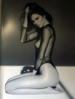 Kendall Jenner Nude and Sexy Photo Collection - Leaked Diari