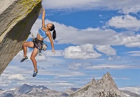 ClimbingGirls-01-sexy-rock-climbers-8 - Alessandro Gogna