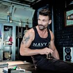 Frank Grillo posted by Zoey Walker
