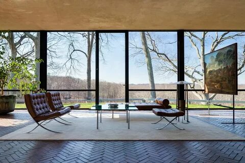 Glass House. Photograph by James Ewing. Philip johnson glass