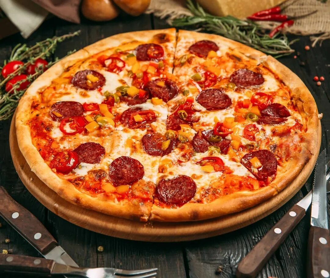 фотография пиццы с колбасой фото 12