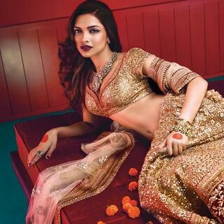 Traditional Deepika Padukone Lehenga - 2048x2048 - Download 