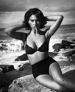 Моника Беллуччи / Monica Bellucci Monica bellucci bikini, Mo