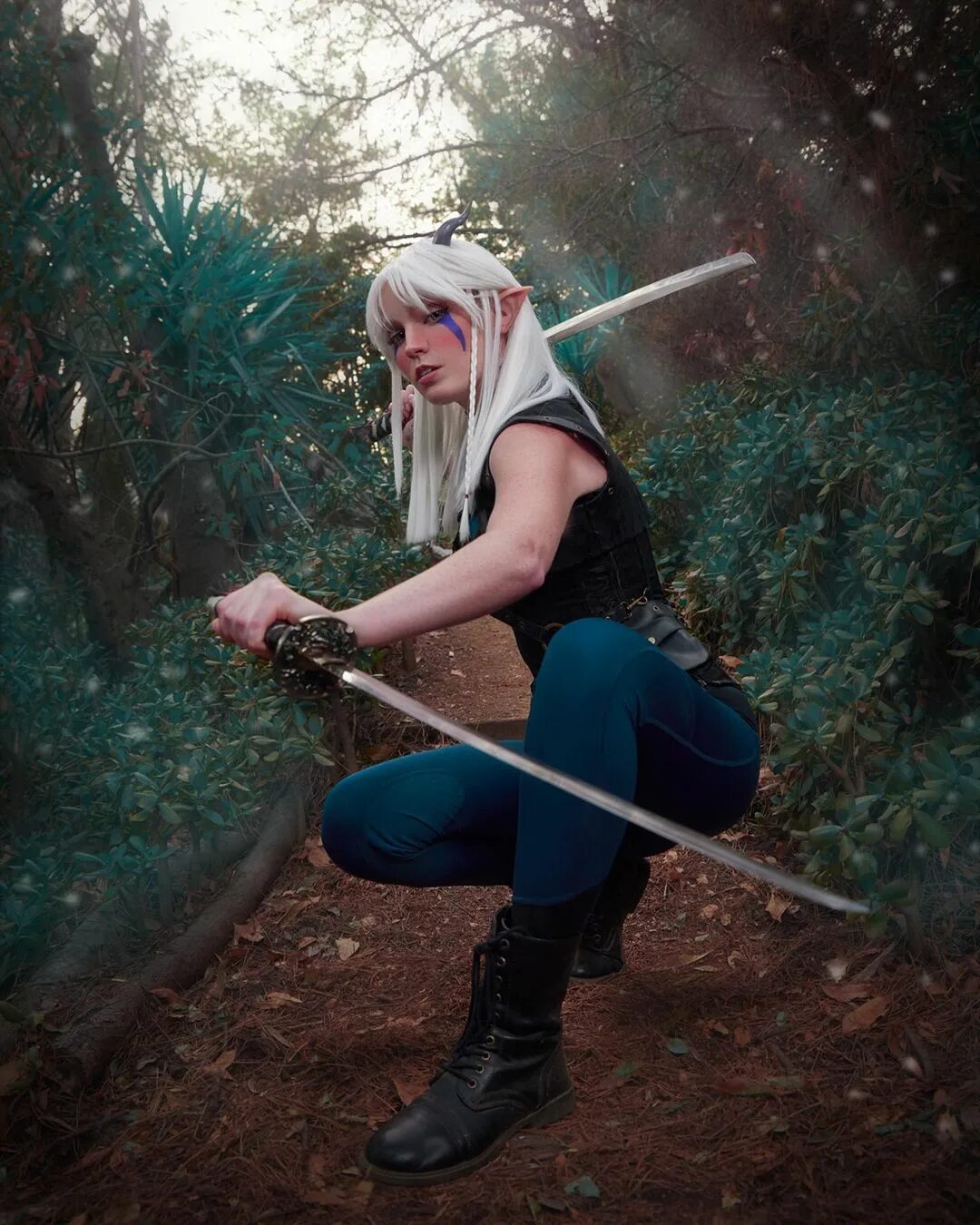 Emily O'Dette в Instagram: "Rayla ⚔ 🌑 📸: @daniel_sahnn Cosplay ...