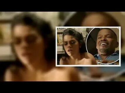 Jamie Foxx romps with a naked woman in graphic sex scene - Y