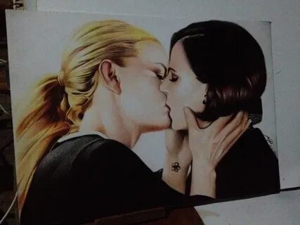 SWANQUEEN Cute lesbian couples, Swan queen, Regina and emma