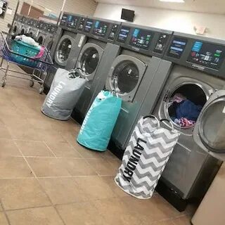 Фотографии на Express Laundry Center - Прачечная