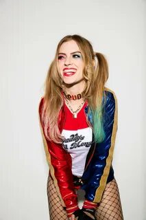 Barbara Dunkelman on Twitter: "Hey Puddin' 💙 ❤ Harley Quinn 