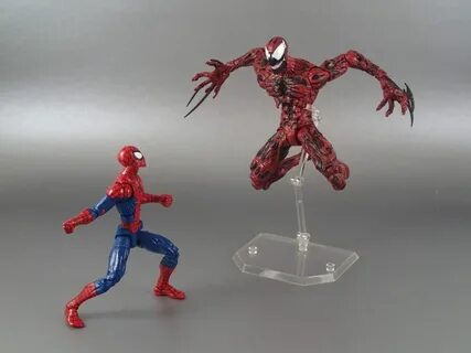 Photographic Plastic: Marvel Legends Spider-Man vs Select Ca
