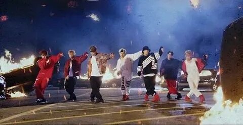 BTS Hits 800 Million YouTube Views With "MIC Drop (Steve Aok