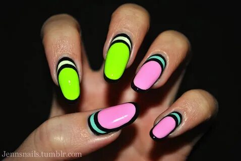 Outlined Nails Trend - fashionsy.com