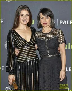 Constance Zimmer & Shiri Appleby Are 'UnREAL' In NYC - Watch
