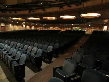 File:Schnitzer Concert Hall, Portland, Oregon - seating.JPG 