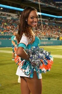 Miami Dolphins Cheerleaders In Preseason - Ultimate Cheerlea