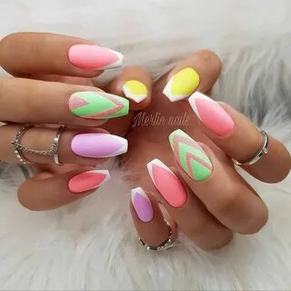 90+Perfect Nail Art Designs and Colors for Summer Neon nails