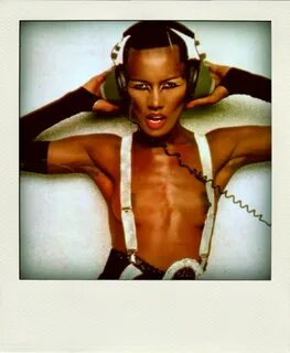 Grace Jones - Private Life (1980) - Grace Jones Update or Di