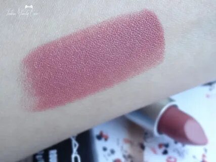 A Cynful Fiction: MAC Mehr Lipstick Photos & Swatches