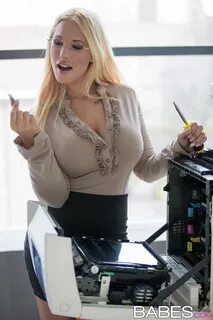 Busty Babe Office Clips - XXX HQ Photos