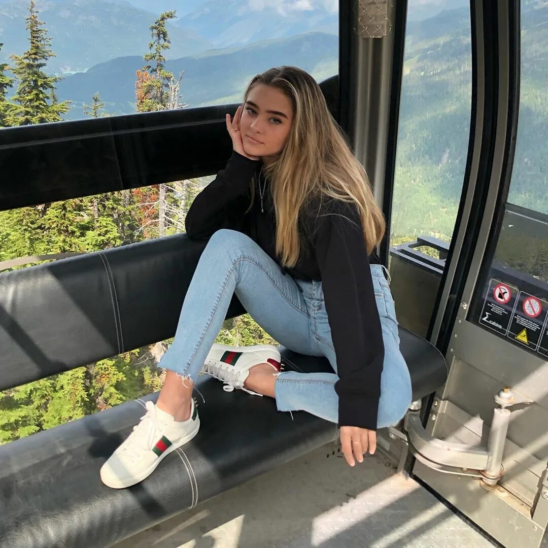 Lizzy Greene в Instagram: "dont let this deceive you....i’m pretty afr...