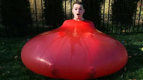 SITTING INSIDE A GIANT 6FT WATER BALLOON! - YouTube